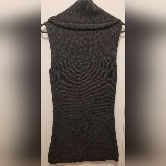Old Navy Gray Sleeveless Sweater Dress Size Small - Picture 2 of 4